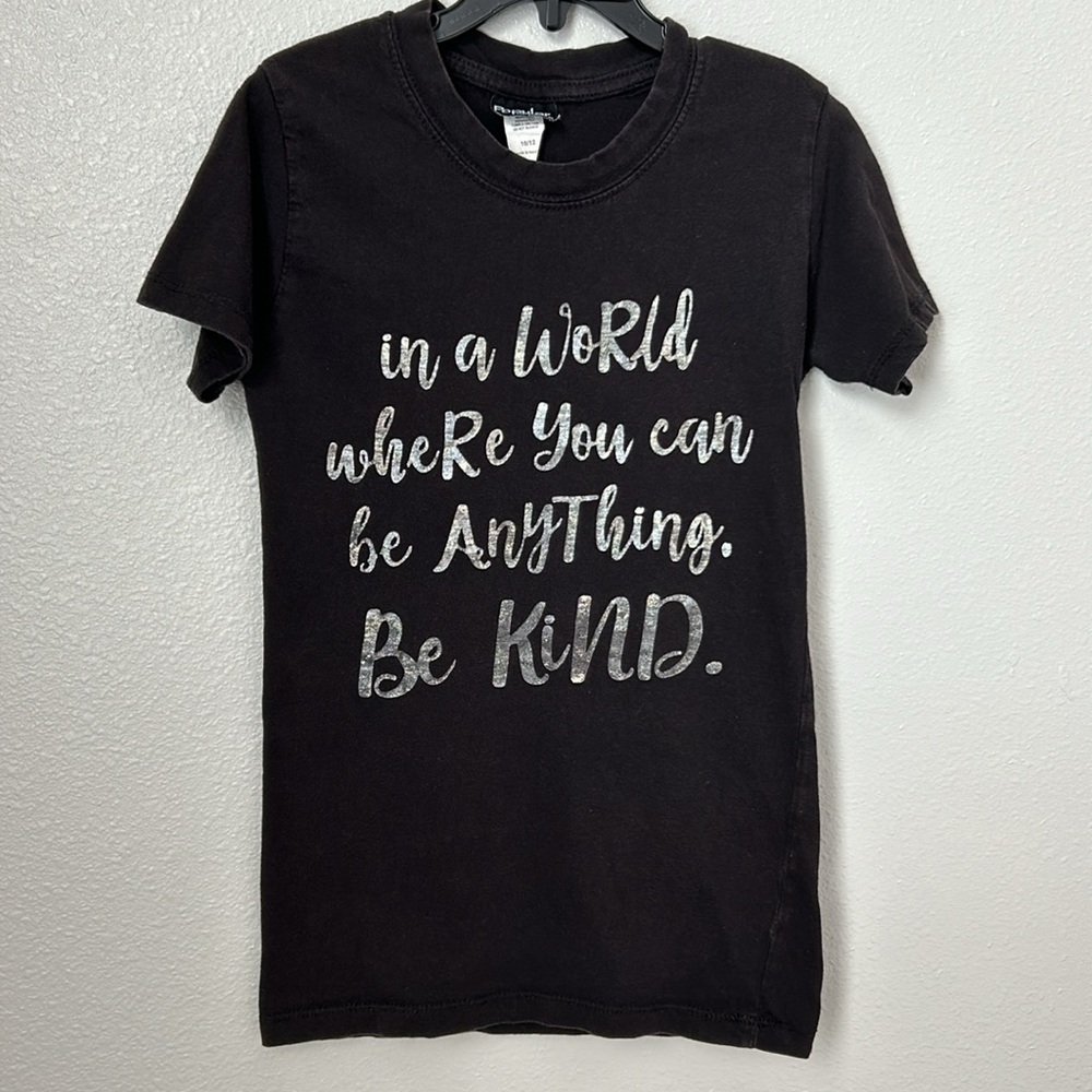 Cute short sleeve black tee shirt